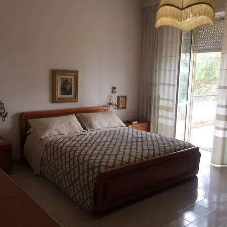 Holiday home Terry Lecce